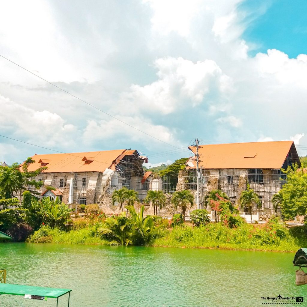 famous tourist attractions in bohol
